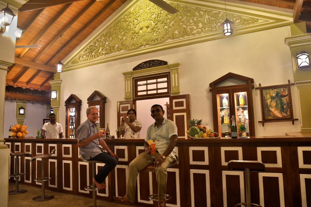 Sandali Walauwa Bentota Esterno foto